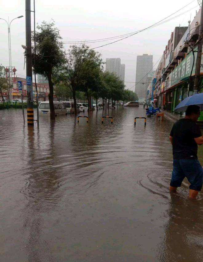 西安暴雨最新情况，城市应对暴雨挑战的措施